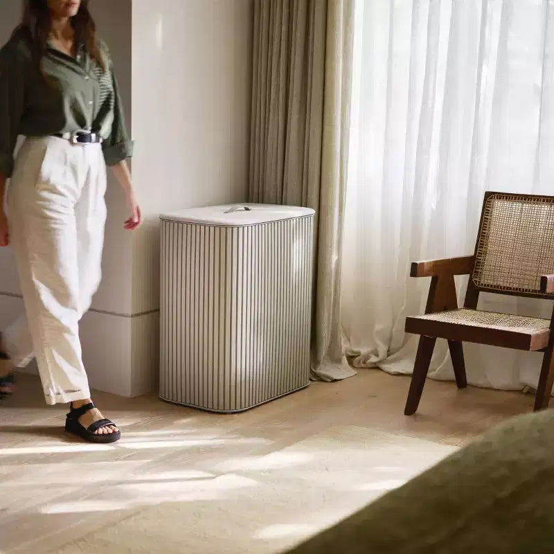 Panier à linge Joseph Joseph Tota Trio Luxe 90L en bambou avec séparation - Écru