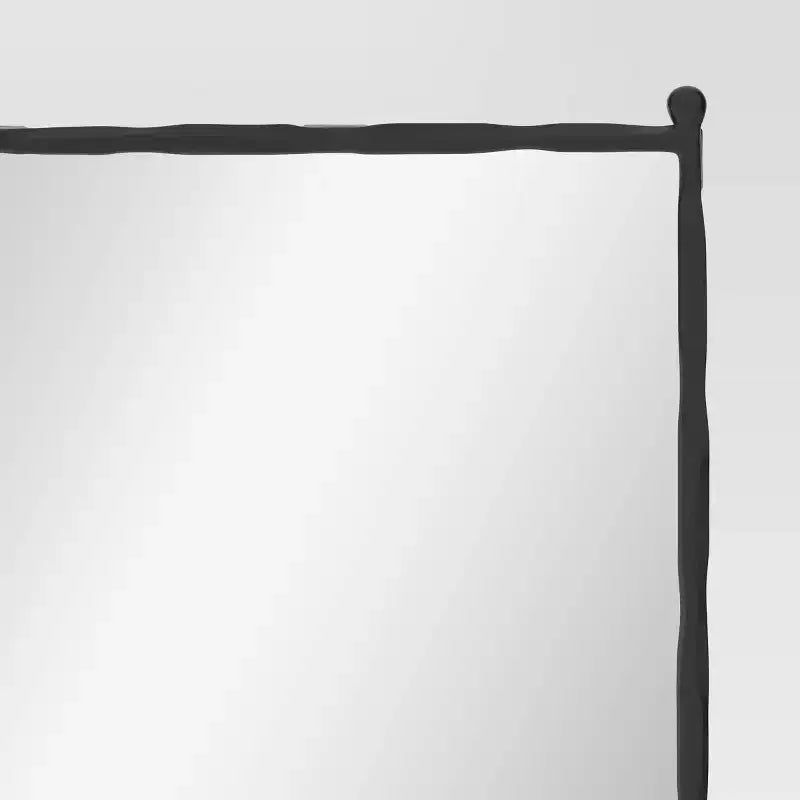 Miroir sur pied décoratif en métal forgé, 63,5 x 165 cm, noir - Threshold™