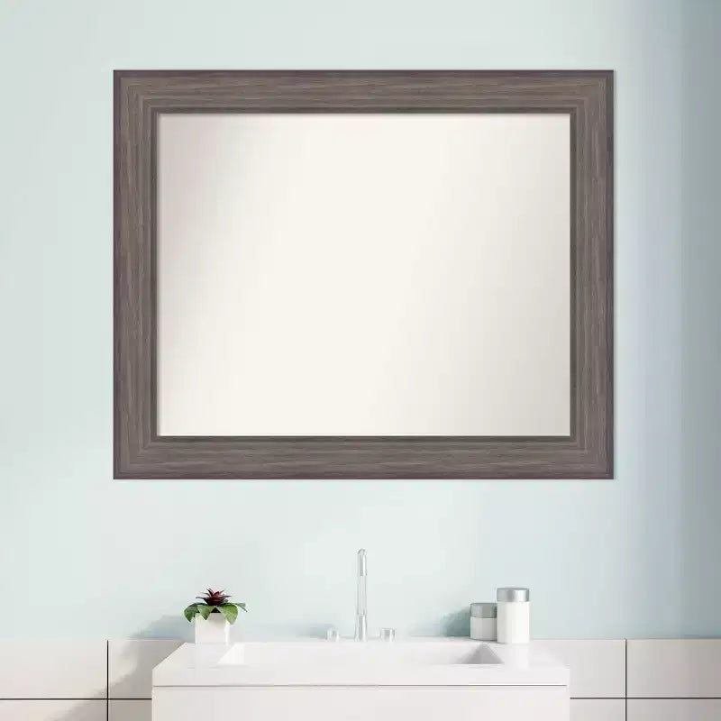 Miroir mural de salle de bain en bois de grange non biseauté 33" x 27" marron - Amanti Art