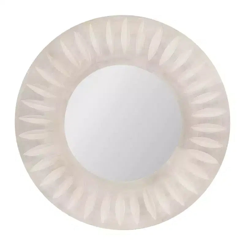 Miroir en bois sculpté Usra 66 x 66 cm Kate & Laurel All Things Decor