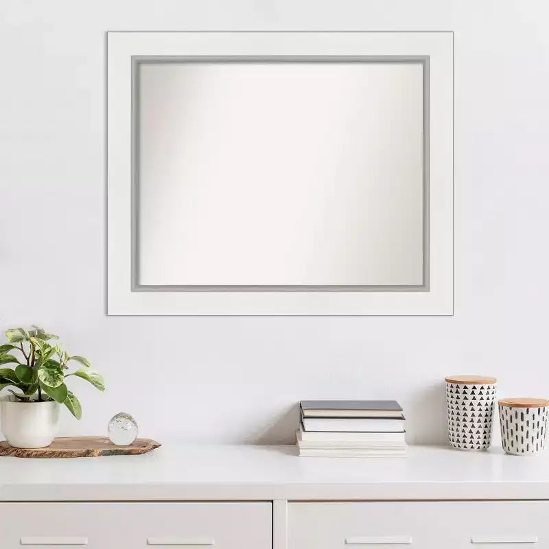 Miroir mural Eva blanc argenté non biseauté 34" x 28" - Amanti Art : Rectangulaire moderne, cadre en polystyrène, quincaillerie de montage incluse