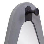 Miroir Howard Elliott Teardrop Saldar 71x46 cm avec Cadre en Bois Gris et Crochet en Métal Noir