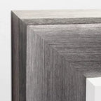 Miroir encadré à lèvre métallique surélevée 29,5" x 35,5", gris - Head West : Rectangle moderne, verre biseauté, fixation murale