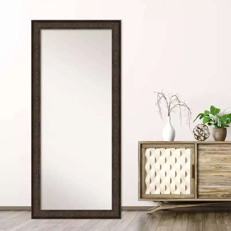 Miroir sur pied bronze Amanti Art, 76,2 cm x 167,6 cm, sans biseau, Ridge : Fixations incluses