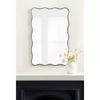 Miroir rectangulaire festonné Viona 24"X36" bleu marine Kate & Laurel All Things Decor