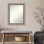 Miroir mural orné Lyla de 22 po x 28 po sans biseau avec cadre, argent - Amanti Art : Quincaillerie de montage incluse