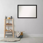 Miroir mural étroit de salle de bain en Eva noir non biseauté de 39 po x 27 po - Amanti Art : Moderne rectangulaire, cadre en polystyrène, montage mural
