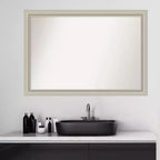 Miroir mural de salle de bain en bois étroit argenté Romano non biseauté de 40 x 28 po - Amanti Art : Rectangle moderne, mural
