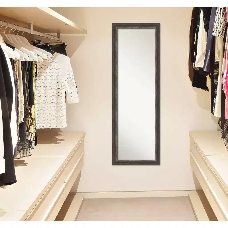 Miroir de porte encadré rustique écorce anthracite 45,7 x 132 cm – Amanti Art : Cadre en polystyrène, quincaillerie de montage incluse