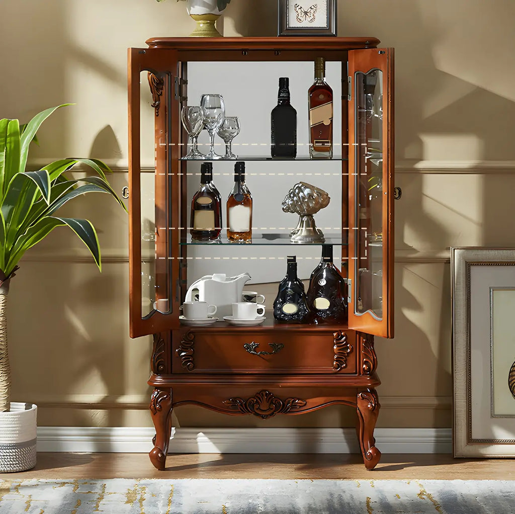 Vitrine en bois marron traditionnel avec portes vitrées