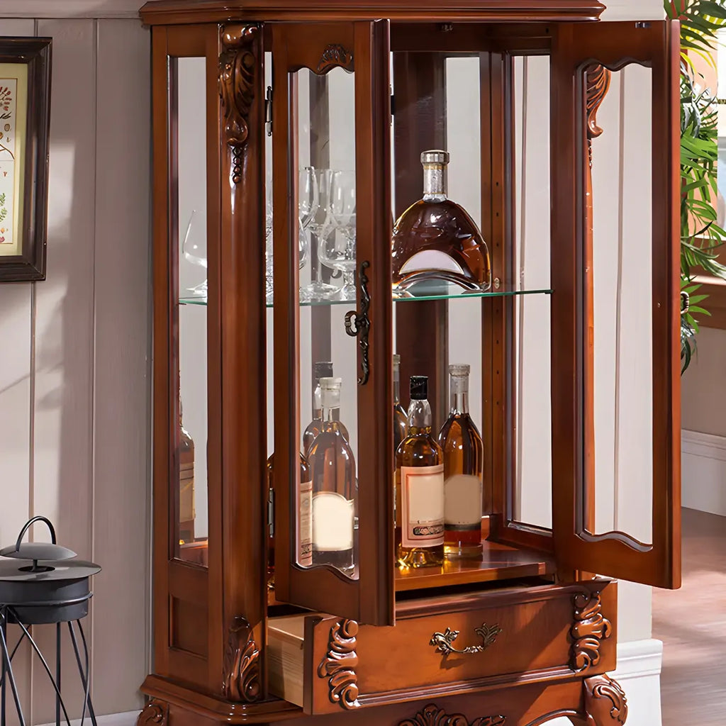 Vitrine en bois marron traditionnel avec portes vitrées