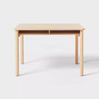 Table d'activités pour enfants en bois naturel – Pillowfort™
