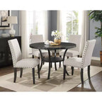 Chaises de salle à manger en tissu Biony Roundhill Furniture avec garniture cloutée, couleur sable, lot de 2