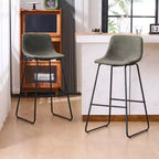 Tabourets de bar FERPIT en fausse fourrure de mouton, hauteur comptoir, lot de 2, tabourets de bar rembourrés avec repose-pieds, Vert, 30