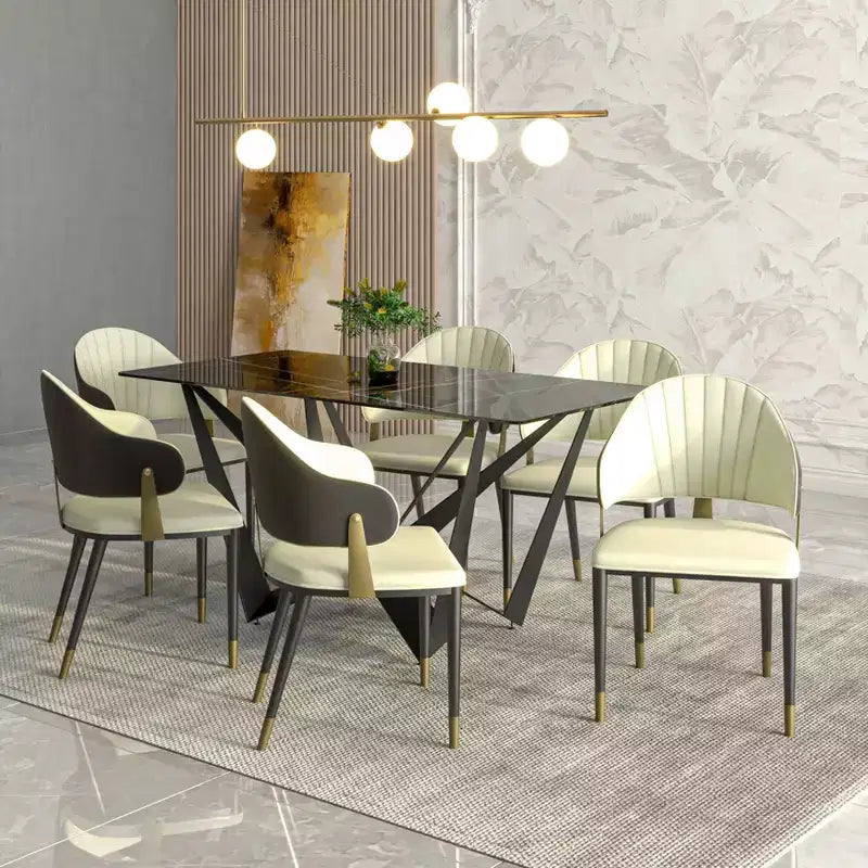 LeisureMod Aria Chaises de salle à manger modernes, lot de 4, revêtement en cuir PU, pieds en métal, sièges confortables pour cuisine et salle à manger