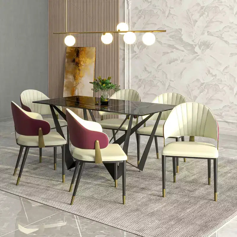 LeisureMod Aria Chaises de salle à manger modernes, lot de 4, revêtement en cuir PU, pieds en métal, sièges confortables pour cuisine et salle à manger