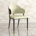 LeisureMod Aria Chaises de salle à manger modernes, lot de 4, revêtement en cuir PU, pieds en métal, sièges confortables pour cuisine et salle à manger