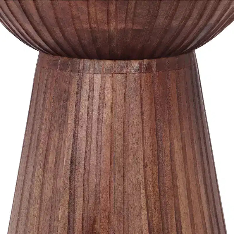 Table d'appoint ronde Christopher Knight Home Arbor en bois de manguier, finition noyer