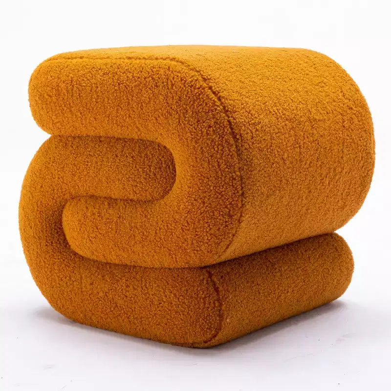 GDFStudio Mila 19.3 Ottoman/Repose-pieds Teddy en forme de S