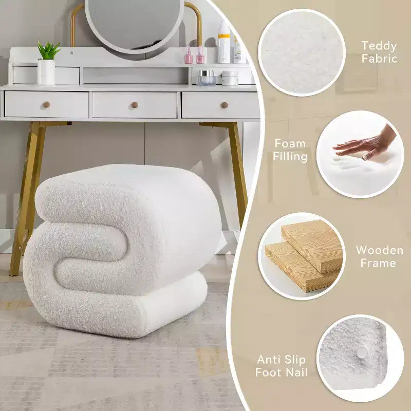 GDFStudio Mila 19.3 Ottoman/Repose-pieds Teddy en forme de S