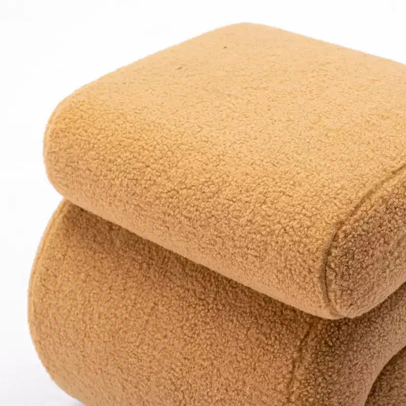 GDFStudio Mila 19.3 Ottoman/Repose-pieds Teddy en forme de S