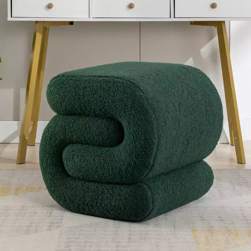 GDFStudio Mila 19.3 Ottoman/Repose-pieds Teddy en forme de S