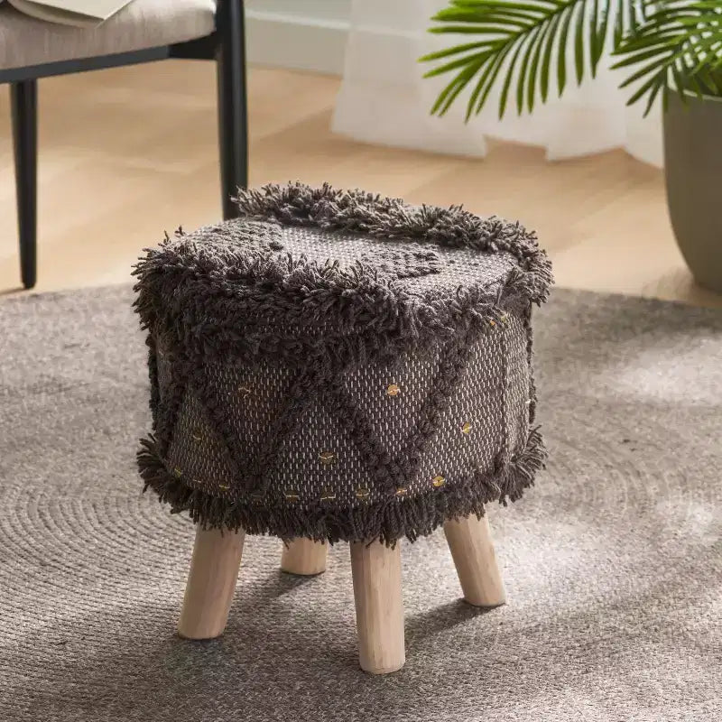 GDFStudio Edene Tabouret bohème artisanal en tissu 40x40 cm avec accents métalliques, marron foncé