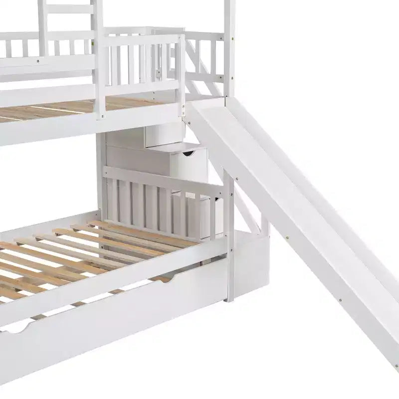 Lit superposé jumeau sur jumeau Whisen avec lit gigogne et toboggan, escalier de rangement, toit et design de fenêtre