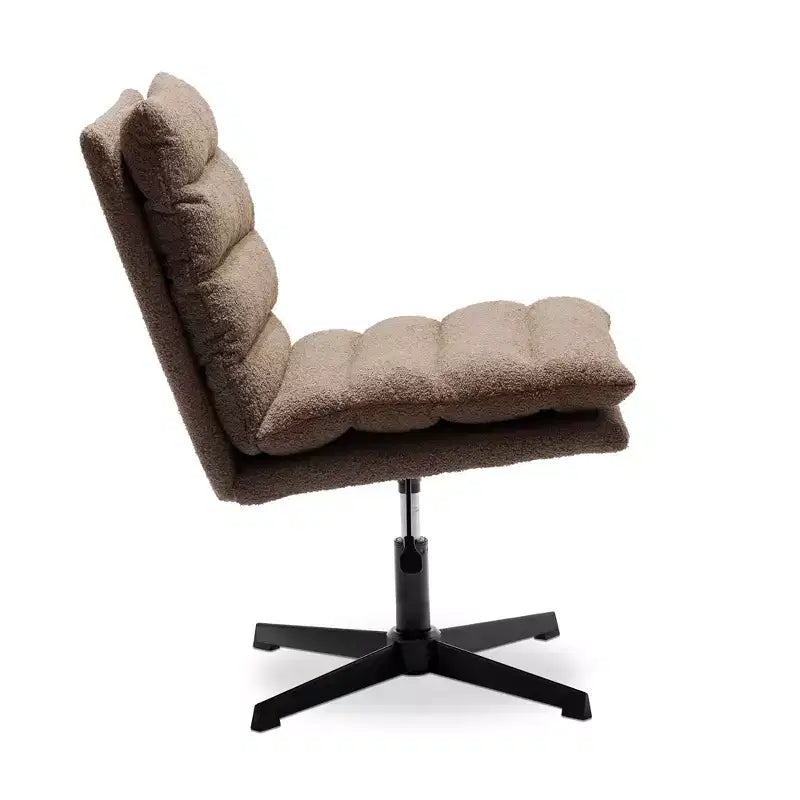 Fauteuil d'appoint pivotant Zeus & Ruta de 57,9 cm de large avec pieds croisés et accoudoirs réglables