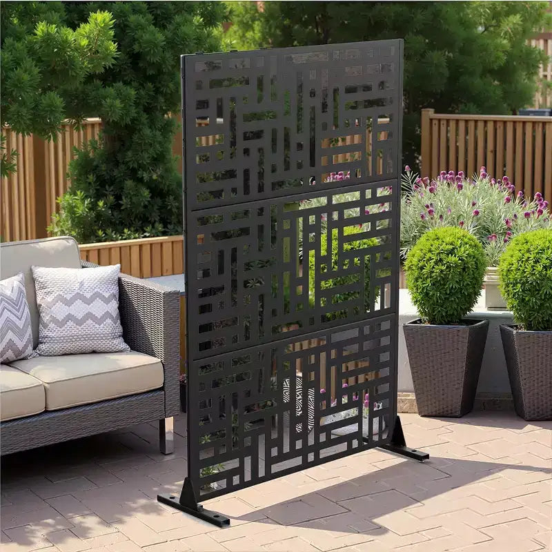 Séparateur de pièce en tôle galvanisée noire de 71,37 x 46,8 x 15,6 pouces - Guide de mesure précis