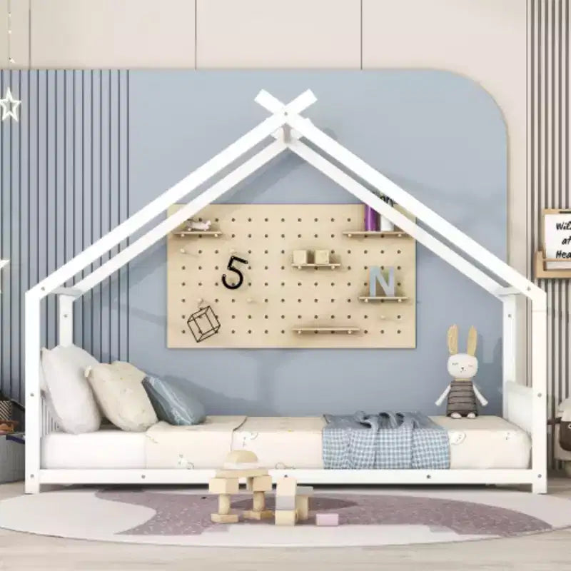 Cadre de lit double en métal avec un design de maison exceptionnel