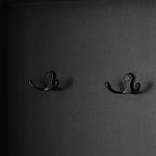 Armoire de Rangement Haute Whisen pour Salle de Bain, Meuble de Rangement sur Pied avec Crochets et Étagères Réglables