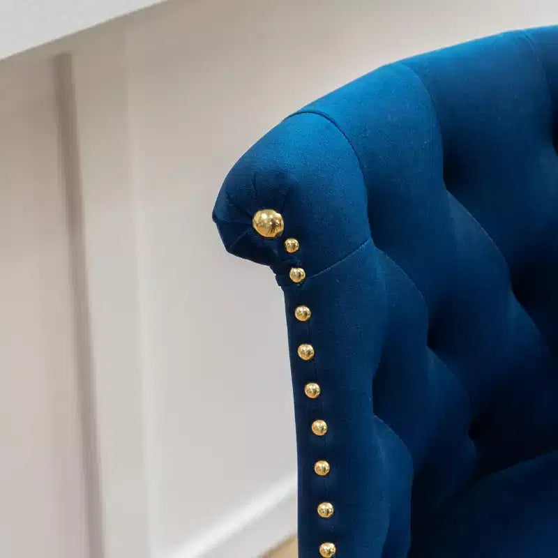 Lot de 2 tabourets de comptoir Elvara touffetés avec boutons et clous décoratifs, par Roundhill Furniture