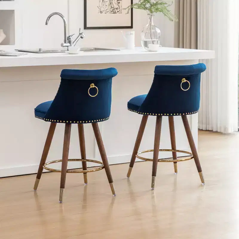 Lot de 2 tabourets de comptoir Elvara touffetés avec boutons et clous décoratifs, par Roundhill Furniture