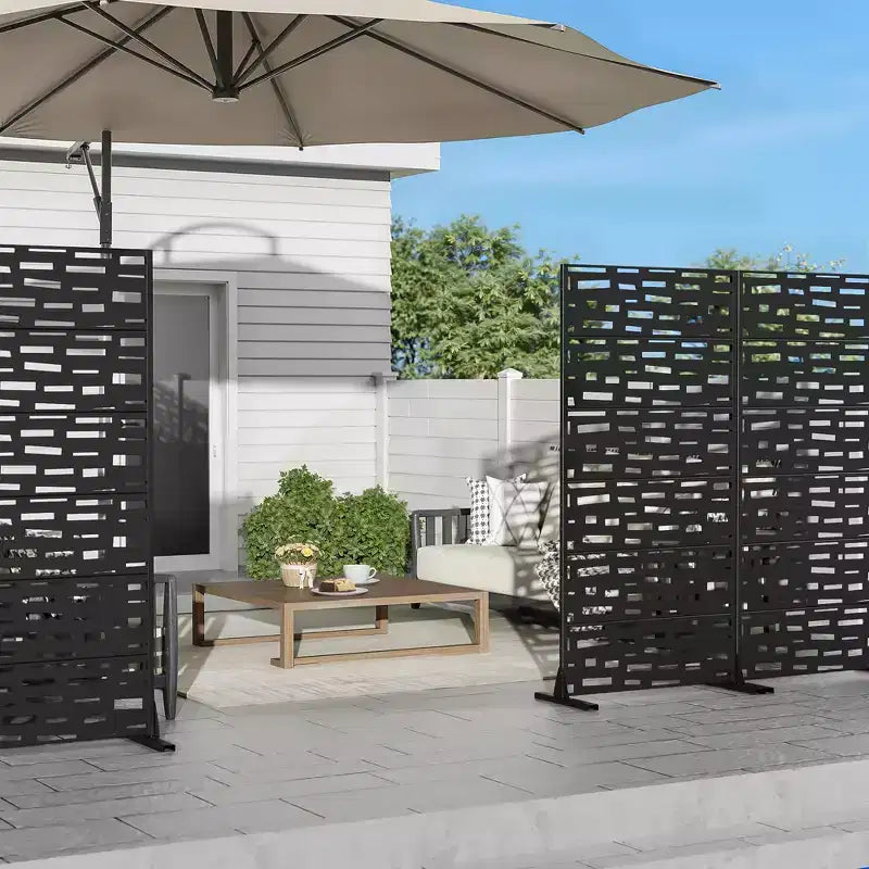 72 H47W Jardinière noire en métal Dovelina avec treillis brise-vue pour patio de café, jardin et balcons