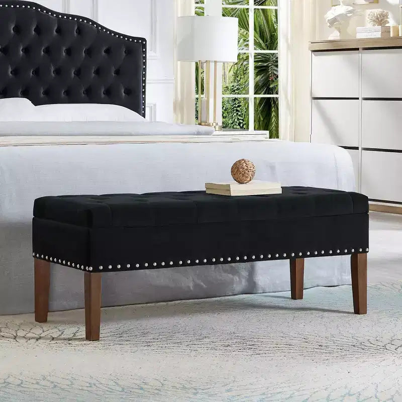 GDFStudio Peter Pouf capitonné en velours de 122 cm avec clous et pieds en bois