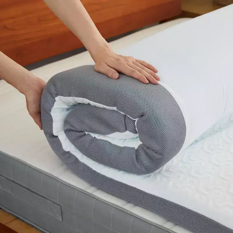 Surmatelas en mousse à mémoire de forme Belffin King Size, surmatelas imperméable pour le soutien du corps et le soulagement de la pression, avec housse amovible