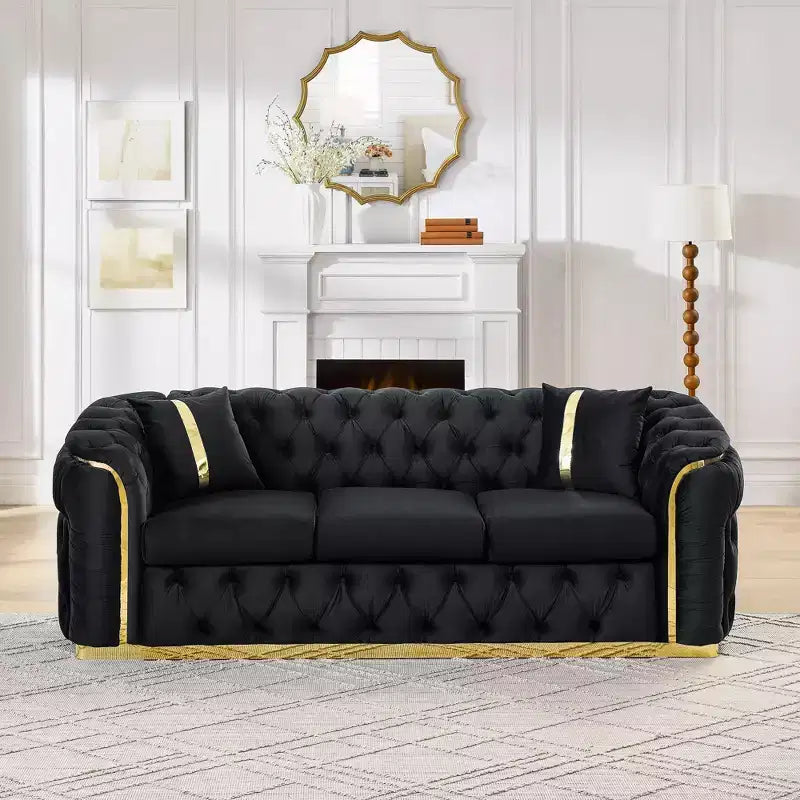 Canapé Chesterfield luxueux en velours de 229 cm avec capitonnage, accents dorés et 2 coussins - Velours italien haut de gamme 280g pour salons élégants
