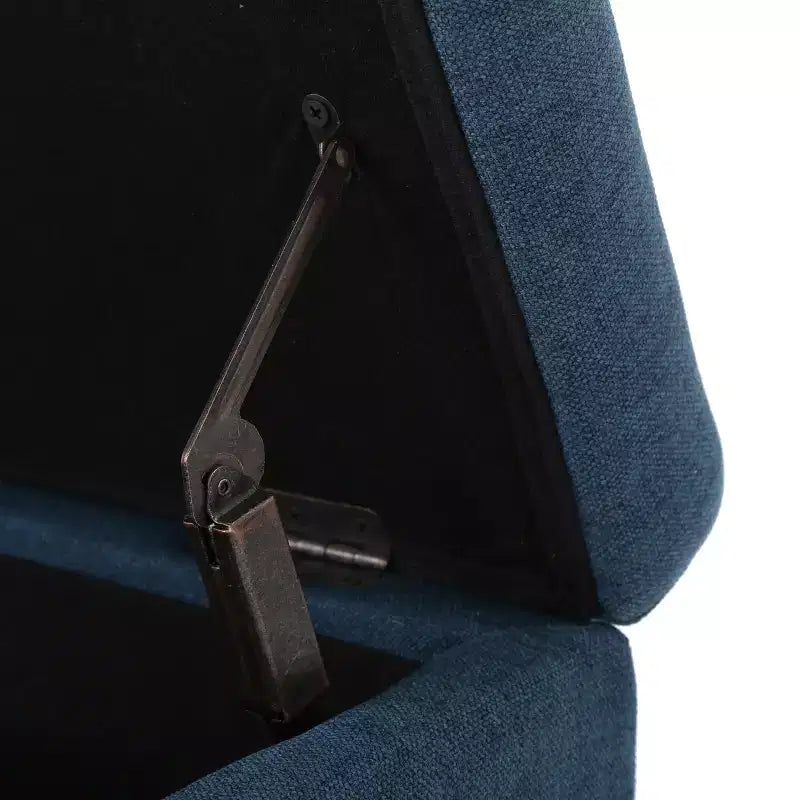 Banc-ottoman de rangement capitonné contemporain GDFStudio Breanna