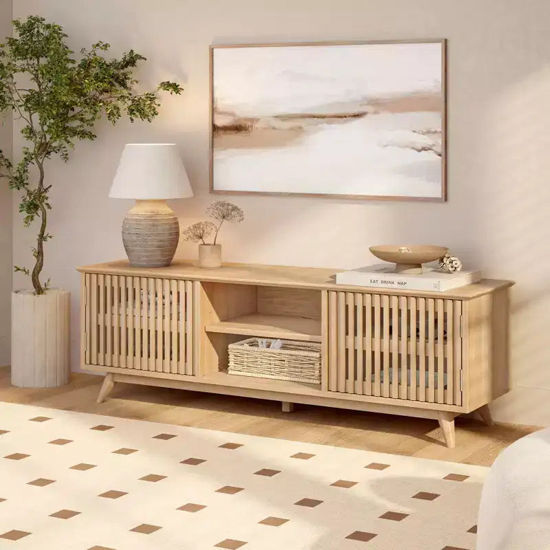 Meuble TV moderne mi-siècle en bois massif Plank+Beam 59 avec 2 portes