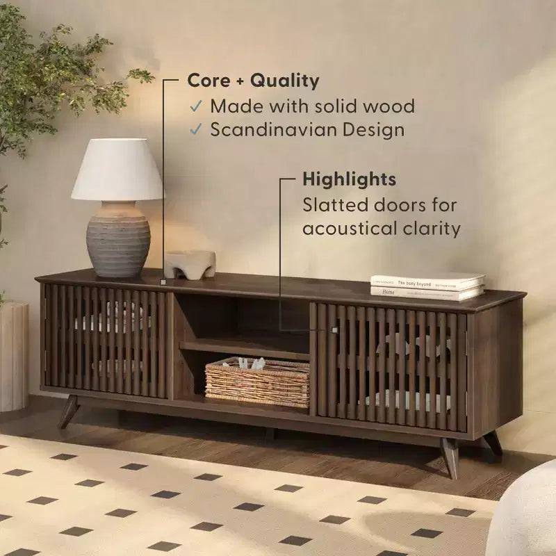 Meuble TV moderne mi-siècle en bois massif Plank+Beam 59 avec 2 portes