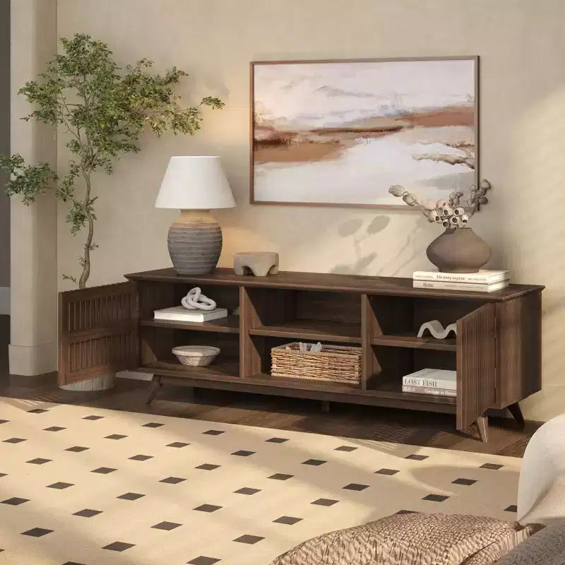 Meuble TV moderne mi-siècle en bois massif Plank+Beam 59 avec 2 portes