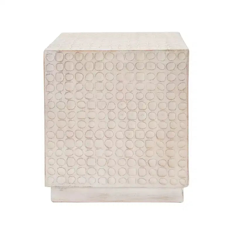 Les tables Cube Edge modernes conviennent à une utilisation en extérieur et en intérieur