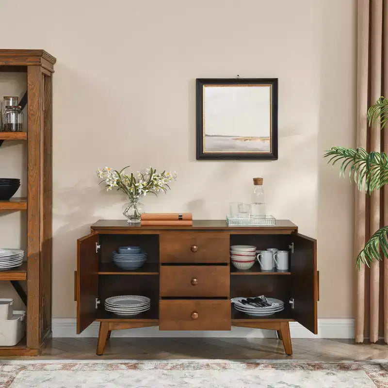 Buffet de rangement en bois GDFStudio Sigrid Mid Century Modern 47,3 avec 2 portes et 3 tiroirs