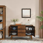 Buffet de rangement en bois GDFStudio Sigrid Mid Century Modern 47,3 avec 2 portes et 3 tiroirs