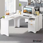 Bureau d'angle Bestier de 140 cm avec tiroirs, bureau d'ordinateur de bureau avec coins arrondis, support d'écran et panneaux cannelés, blanc et noyer