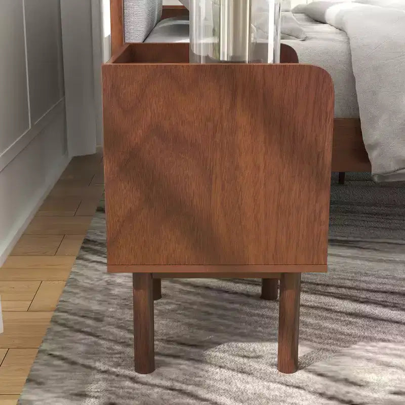 Ensemble de chambre à coucher Roundhill Furniture Wyller 3 pièces, lit plateforme avec deux tables de chevet, Noyer naturel, Grand lit