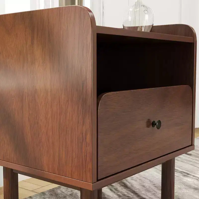 Ensemble de chambre à coucher Roundhill Furniture Wyller 3 pièces, lit plateforme avec deux tables de chevet, Noyer naturel, Grand lit