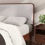 Ensemble de chambre à coucher Roundhill Furniture Wyller 3 pièces, lit plateforme avec deux tables de chevet, Noyer naturel, Grand lit