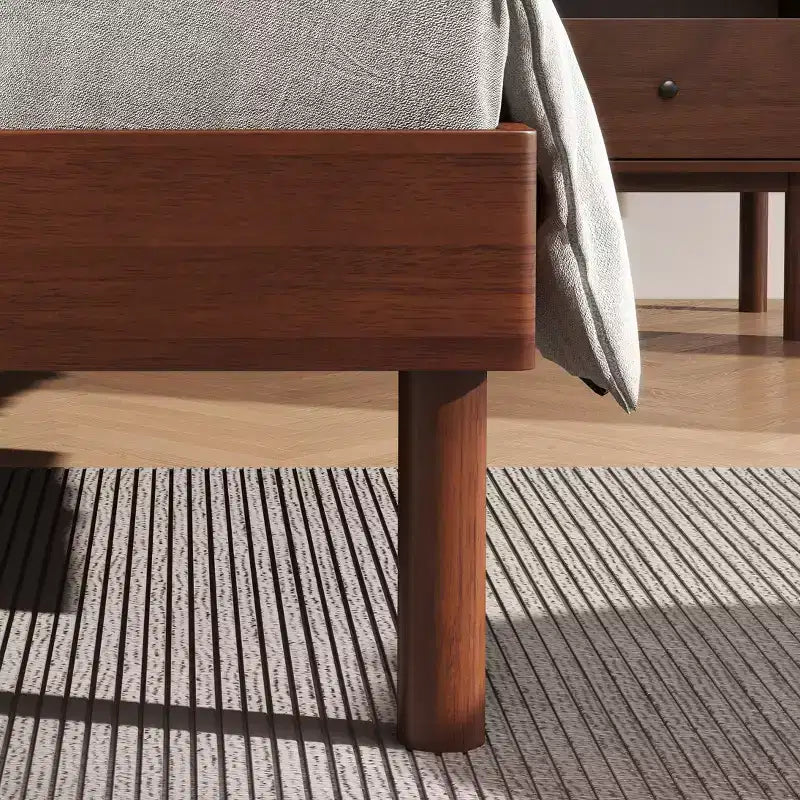 Ensemble de chambre à coucher Roundhill Furniture Wyller 3 pièces, lit plateforme avec deux tables de chevet, Noyer naturel, Grand lit
